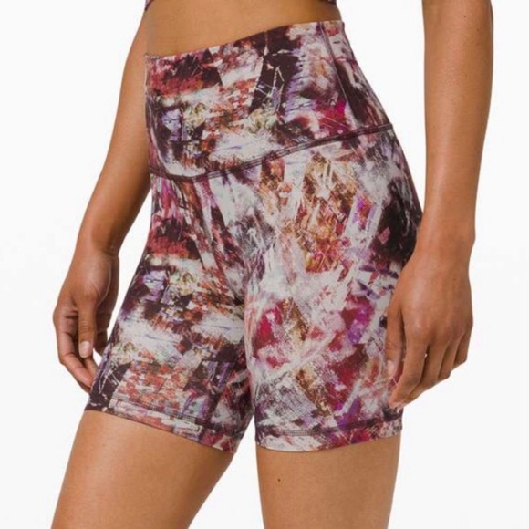 lululemon athletica Pants - Lululemon Wunder Train High-Rise Short 6" in Urbantricity Multi